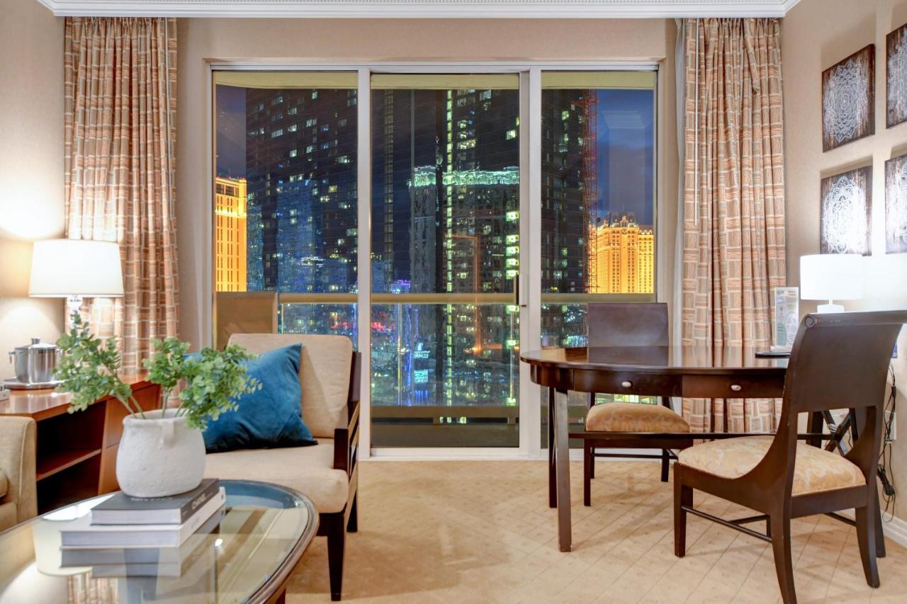 לאס וגאס Balcony Full Strip View Suite Mgm Signature Free Valet מראה חיצוני תמונה