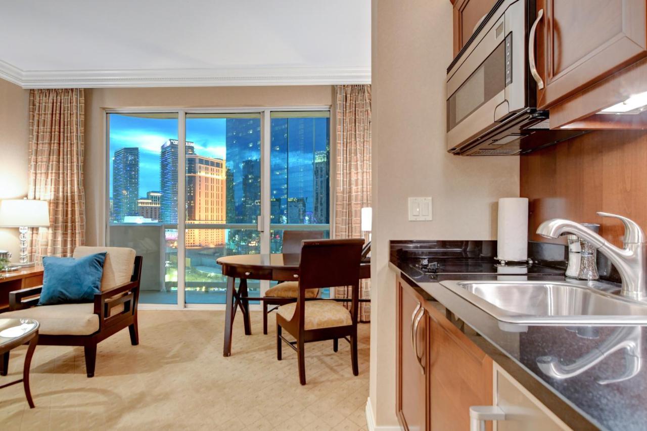 לאס וגאס Balcony Full Strip View Suite Mgm Signature Free Valet מראה חיצוני תמונה
